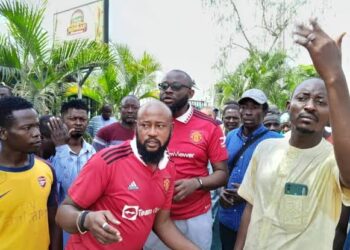 Protesters Storm Presidential Collation Centre In Abuja Over Electronic Transmission Of Results