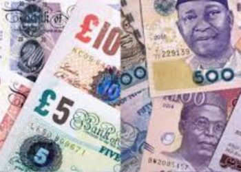 Nigeria’s Naira Falls To Record Low Of N2040/£1 At Black Market, Protest Rocks Ibadan over High Cost Of Living