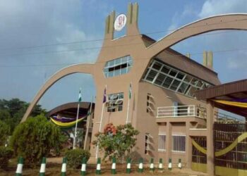 UNIBEN Shut Down Academic Activities Indefinitely Amid Power Crisis On Campus