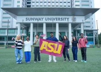 Ghana Risks Govt Shutdown If No Budget Passed Before Election