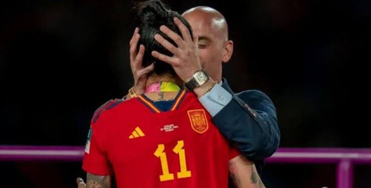 Hermoso Preasured To Downplay Kiss, Brother Tells Spain Court