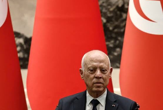 Tunisian President Sacks Prime Minister