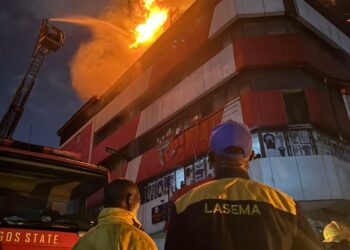 Fire Guts 22-Storey Building In Lagos