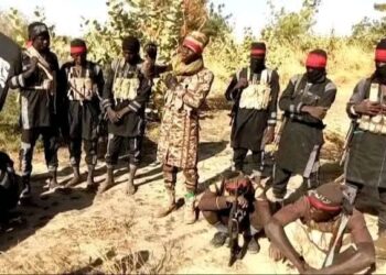 Suspected Boko Haram militants kill seven Nigerian soldiers, capture 13, sources say
