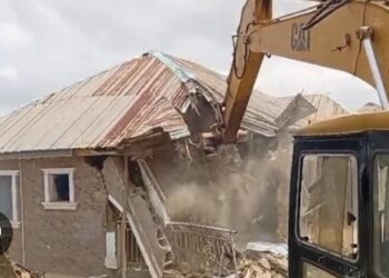 Oyo Government Demolishes kidnappers’ Hideout In Ibadan