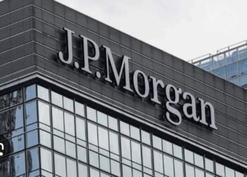 Former JPMorgan Executive Staley Admits Sharing Confidential Bank Information With Epstein