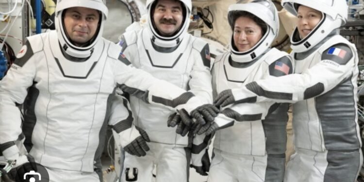 Four Astronauts Return To Earth After Eight Months In Space
